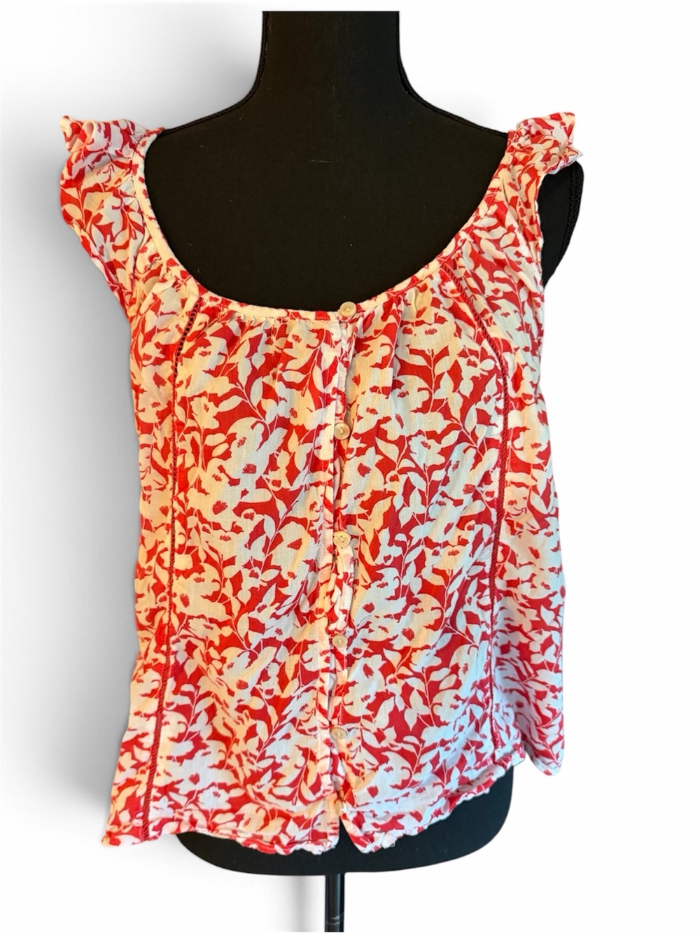 Women's Pink and White Floral Button-Front Top